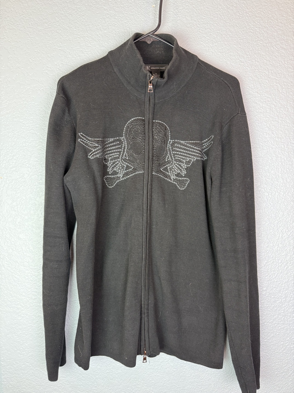 INC International Concepts Sweater Mens Medium Full Zip Skull Wings Embroidered
